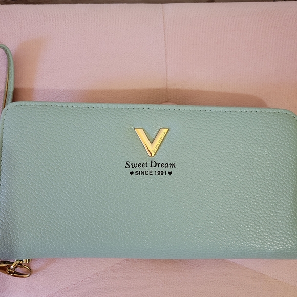 Fashion Nova Large Zip Around Wallet Turquoise & Pink Vegan Leather Wristlet - Picture 2 of 10